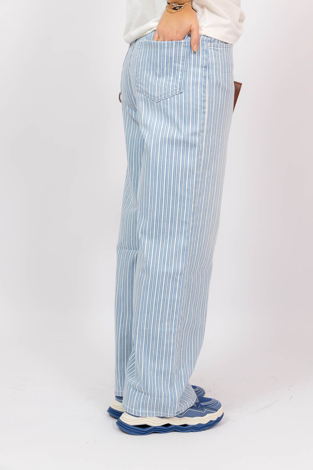 High Waisted Spinner Zip Skimp Pant Lined Up