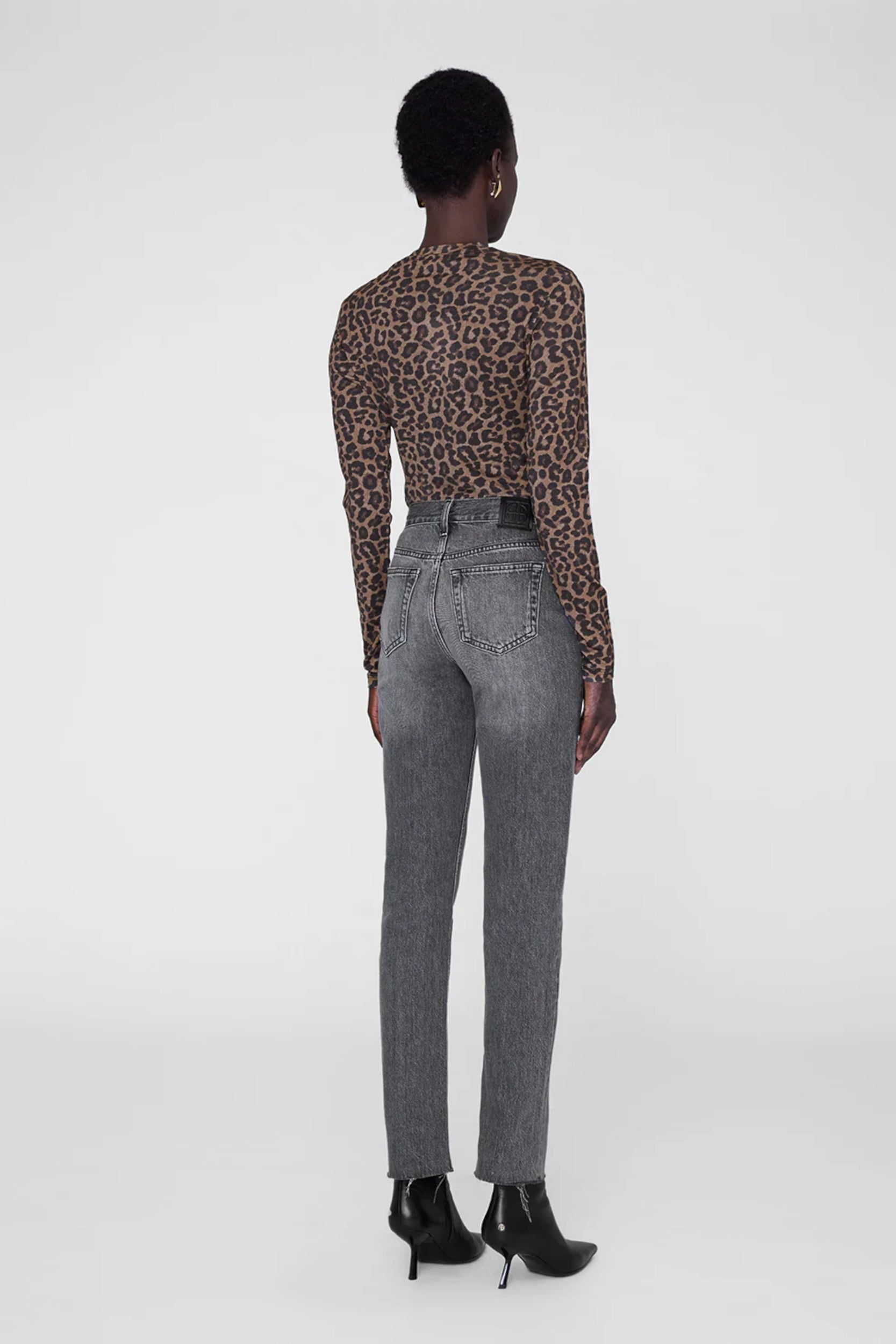 Sylvie T-shirt Black Brown Leopard