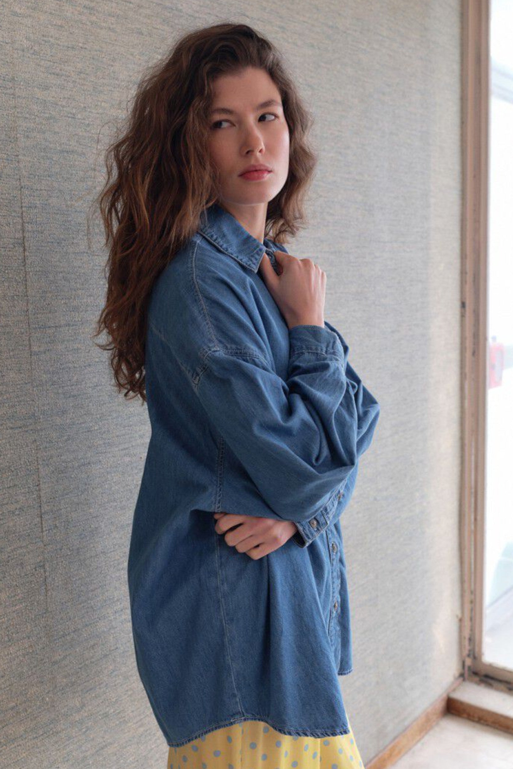 IZE06AE26 Shirt Medium Blue