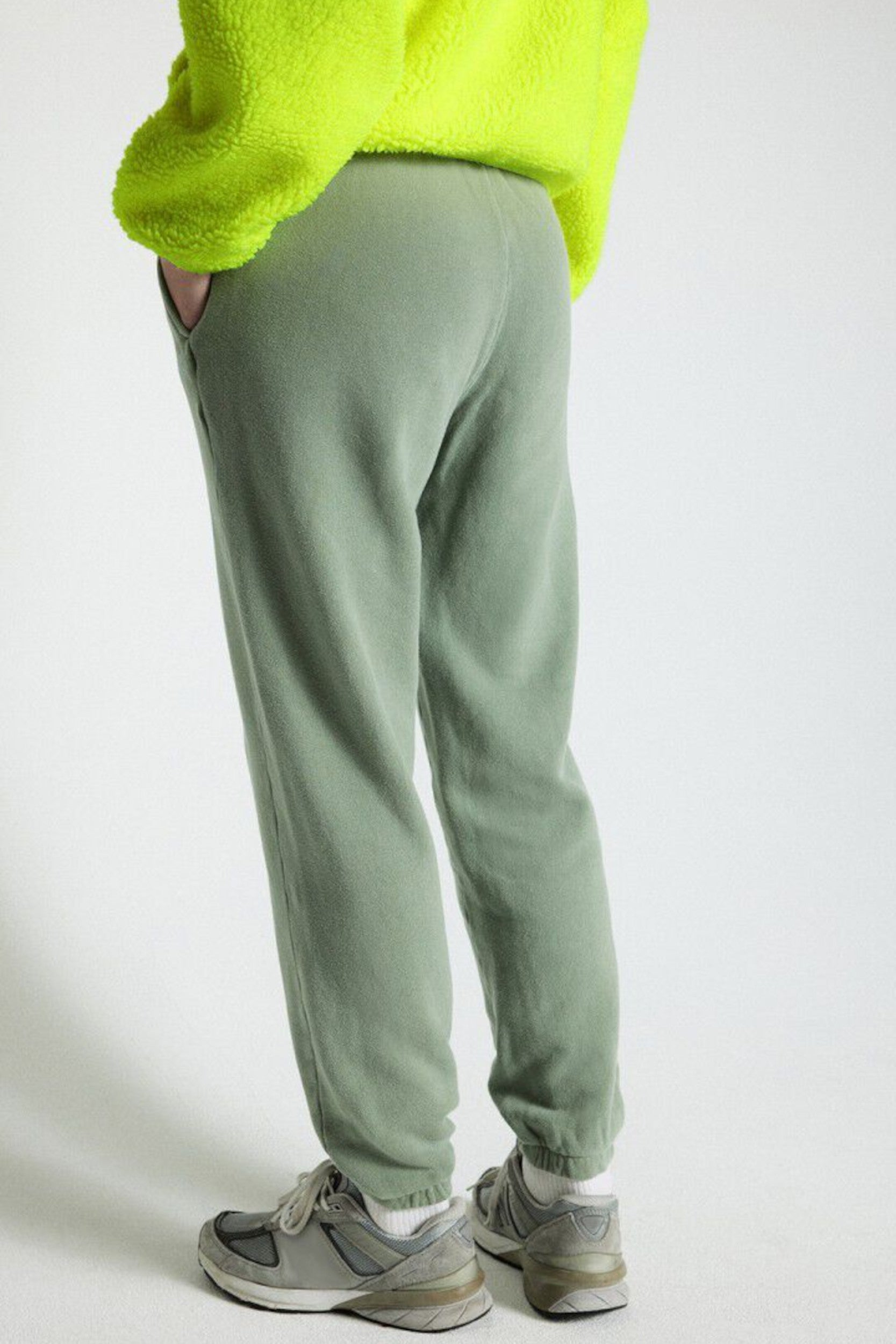 IZU05BE25 Jogging Vintage Clay