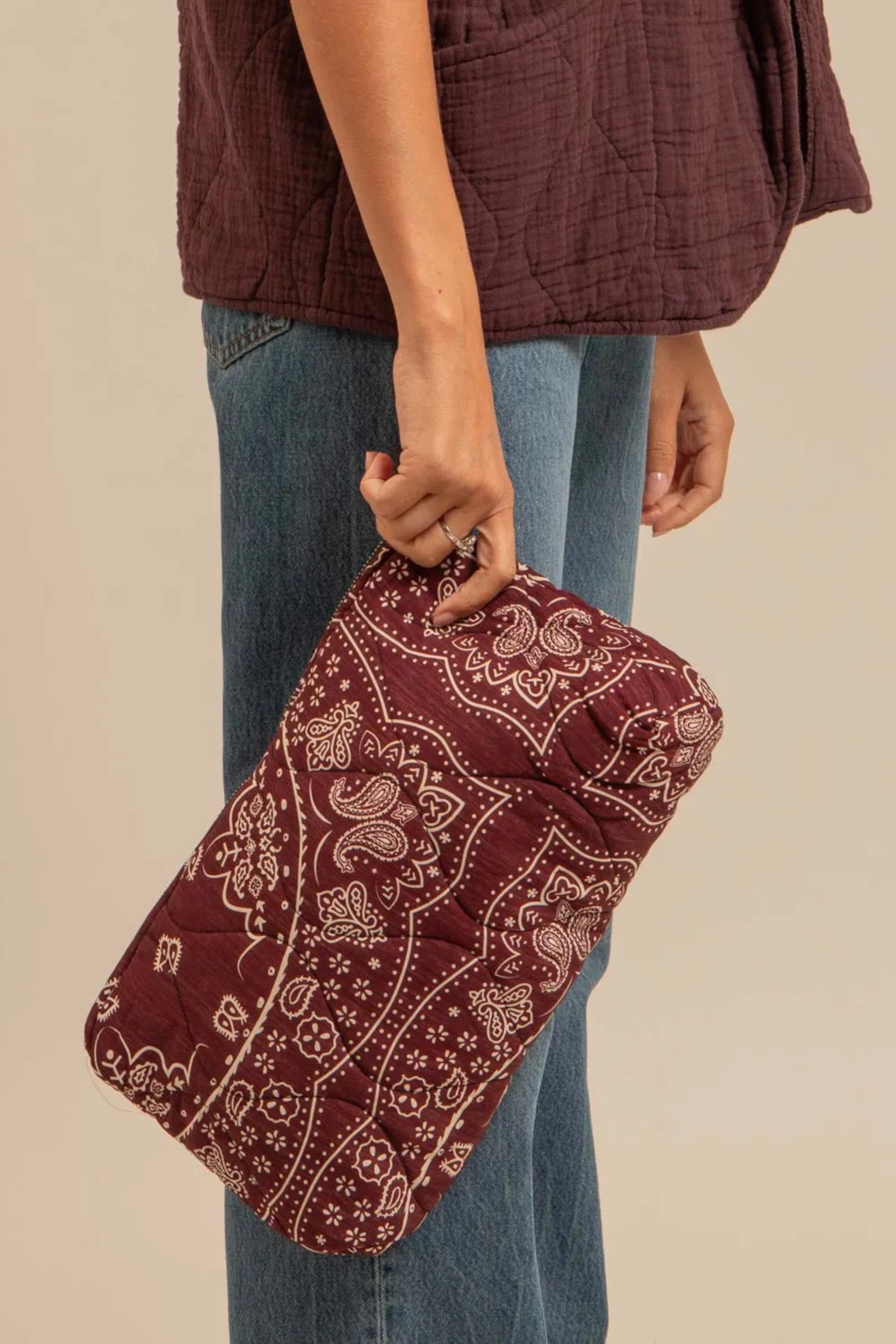 Orlando Pouch Burgundy