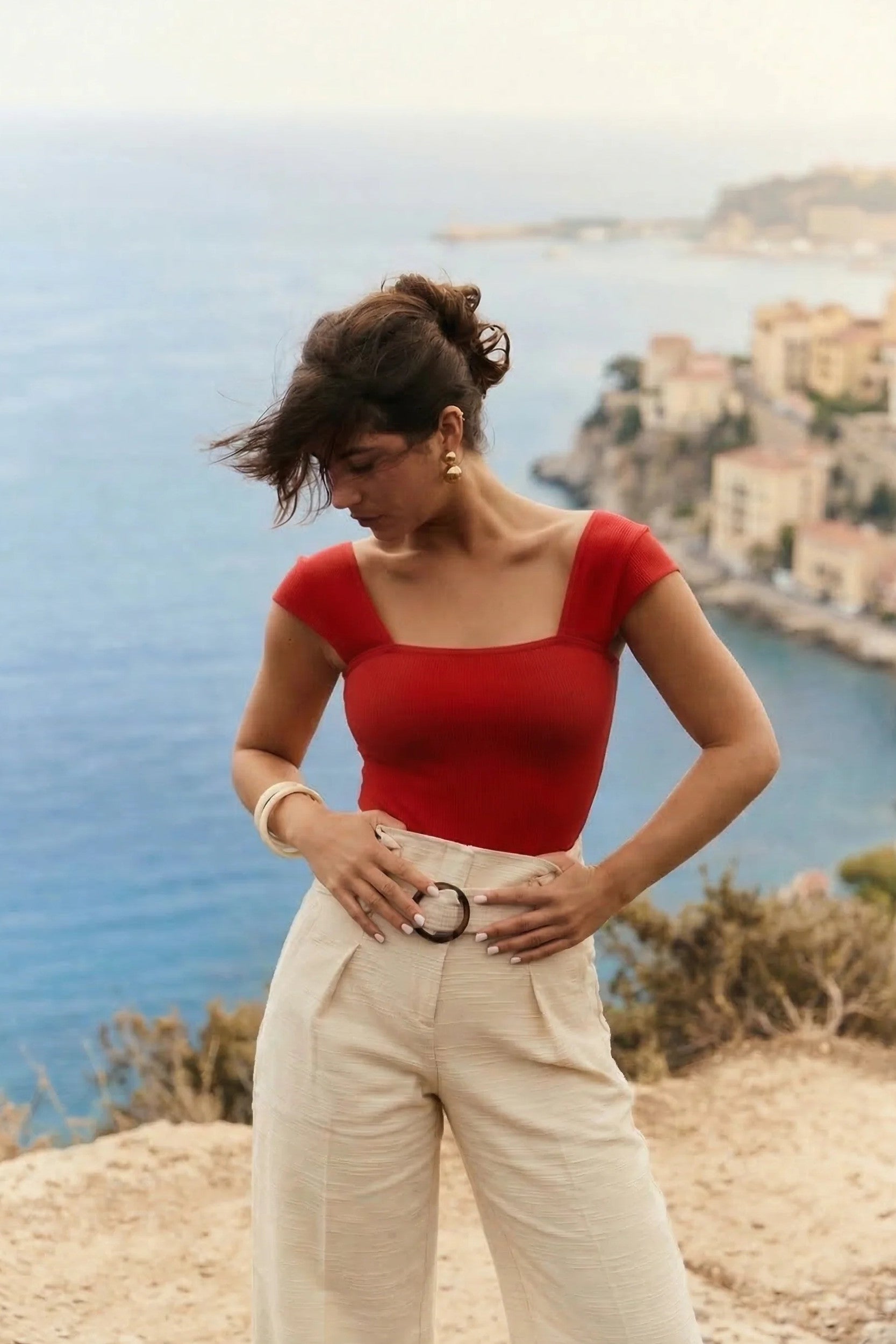 Roma Body Red