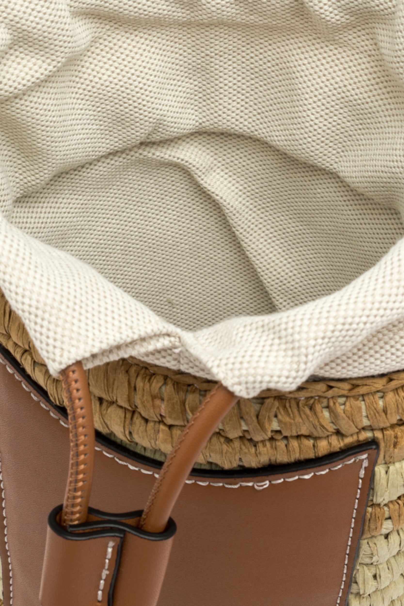 Mae Mini Bag Caramel