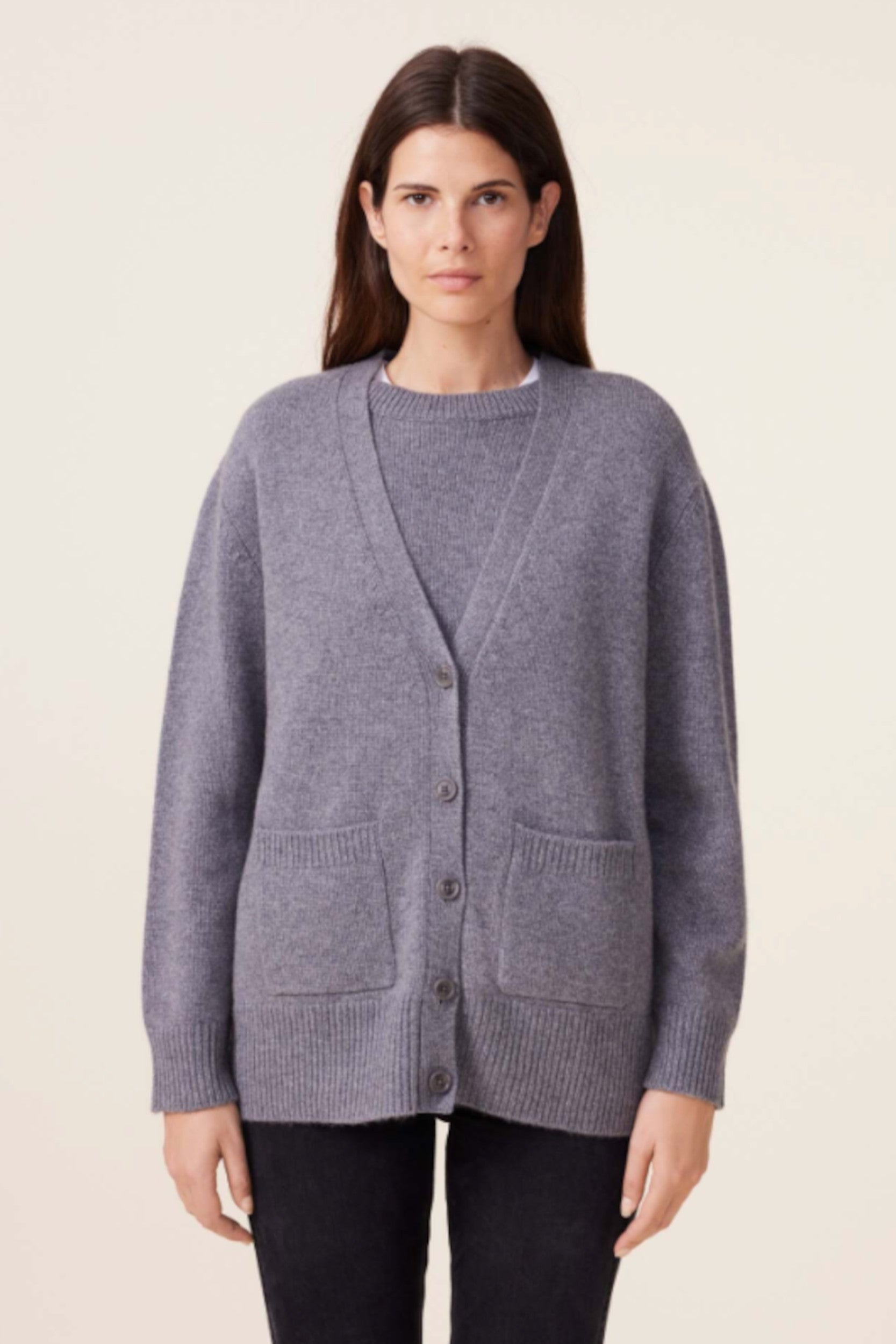 Any cardigan flanelle