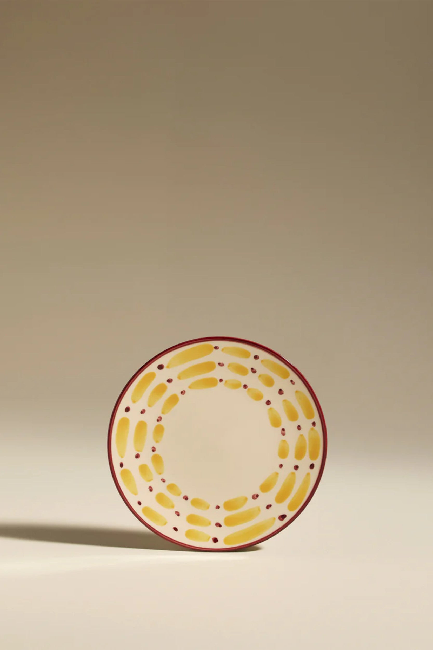 Aura Dessert Plate Carmin