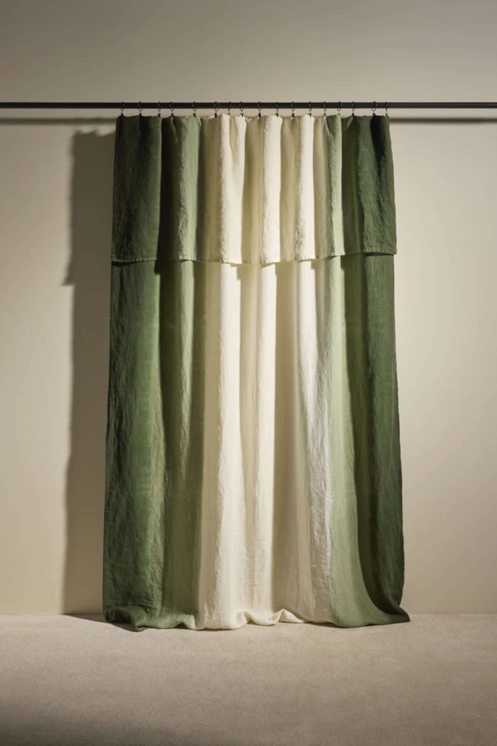 Tablecloth Dip Dye Forest
