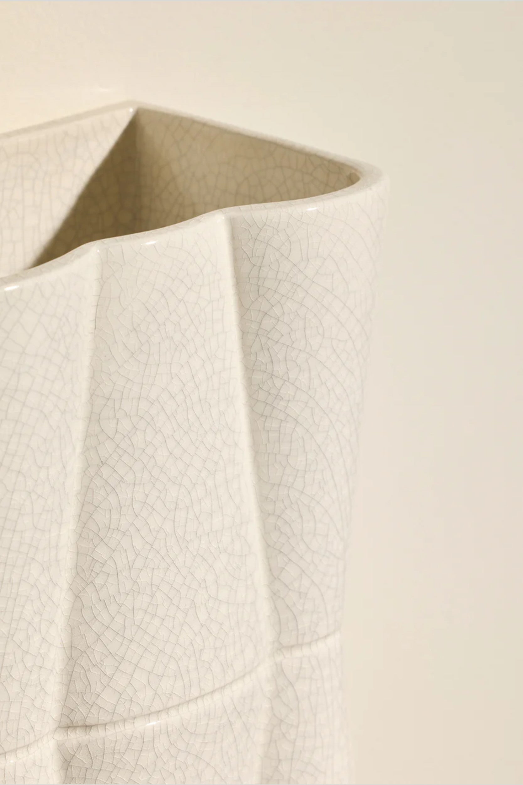 Muse Light Off White