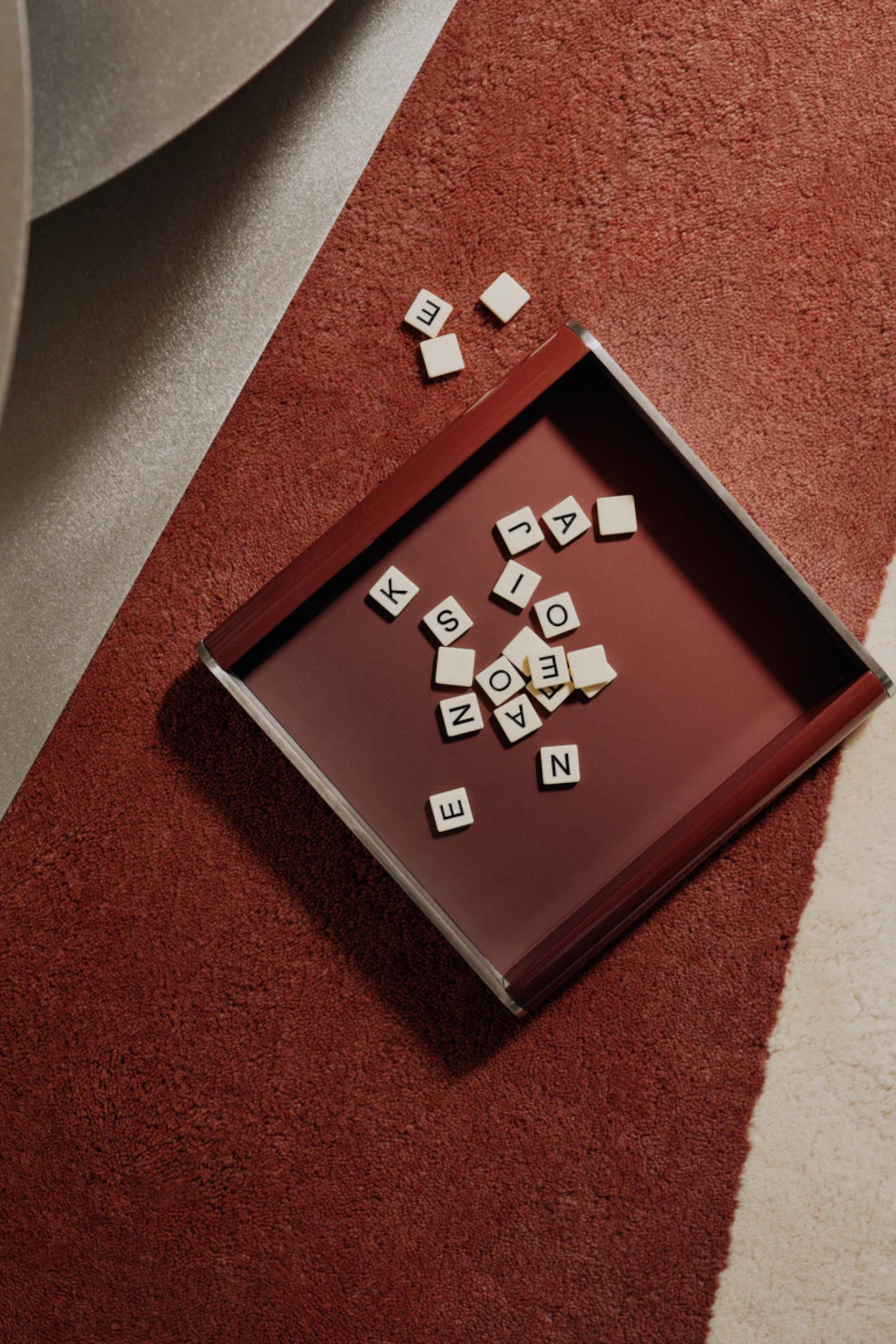 Oscar Trinket Bowl 25X25 Carmin