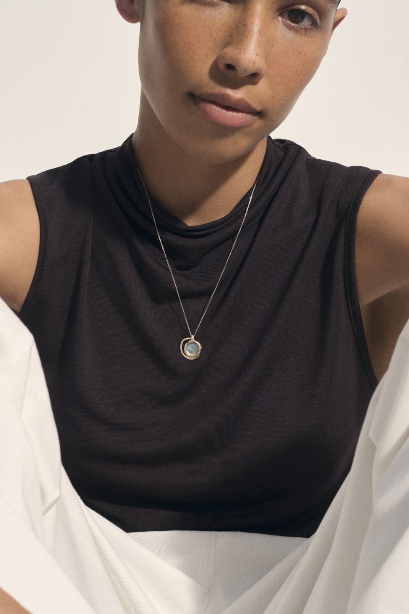 Gaia N°3 Necklace Moonstone