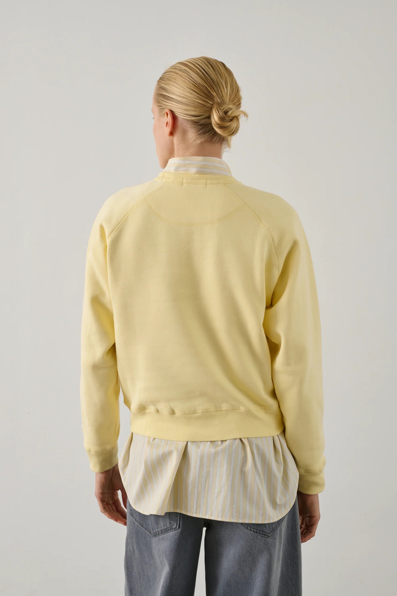 Artemis Sweater Light Yellow