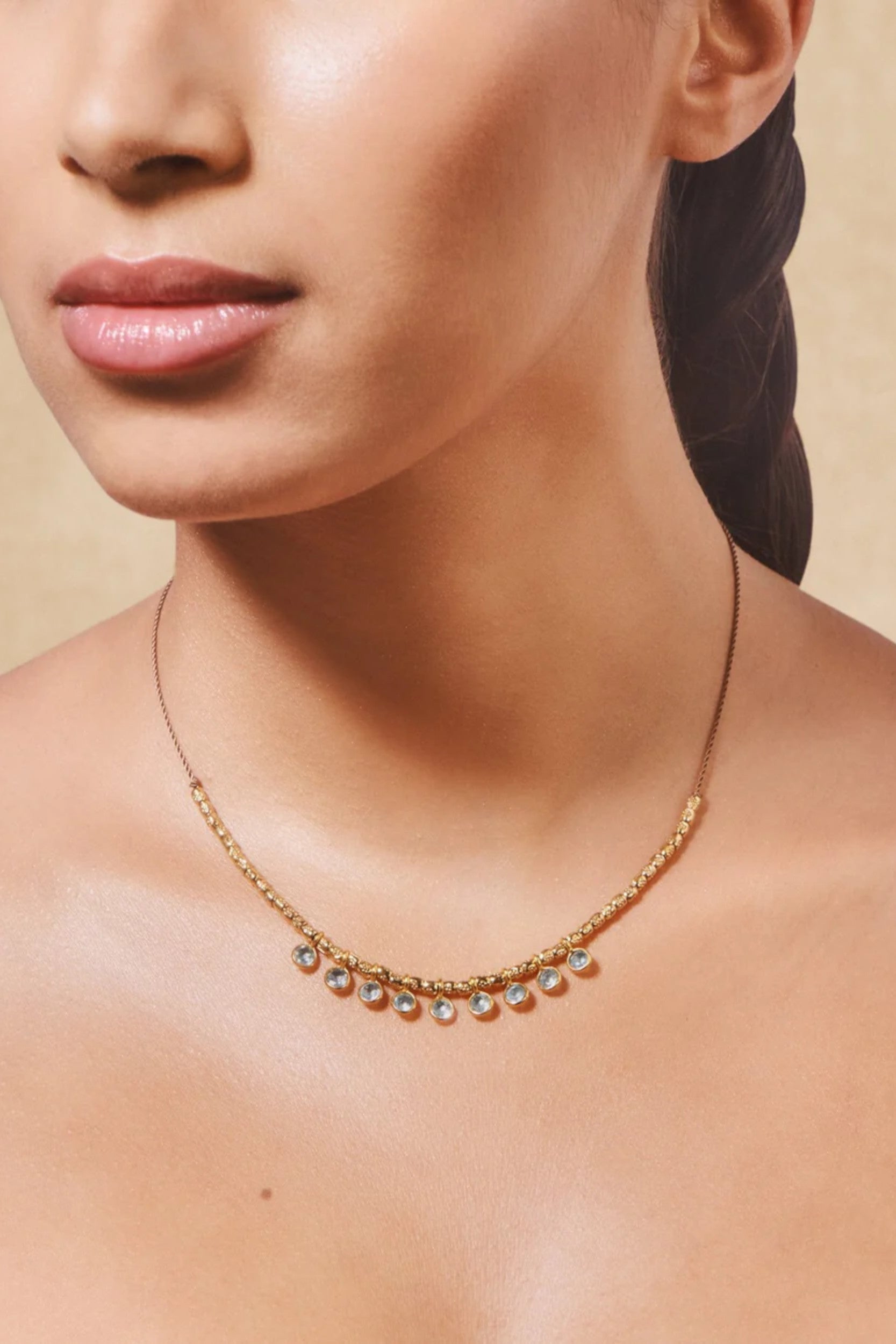 Vamsa Necklace Blue Topaze