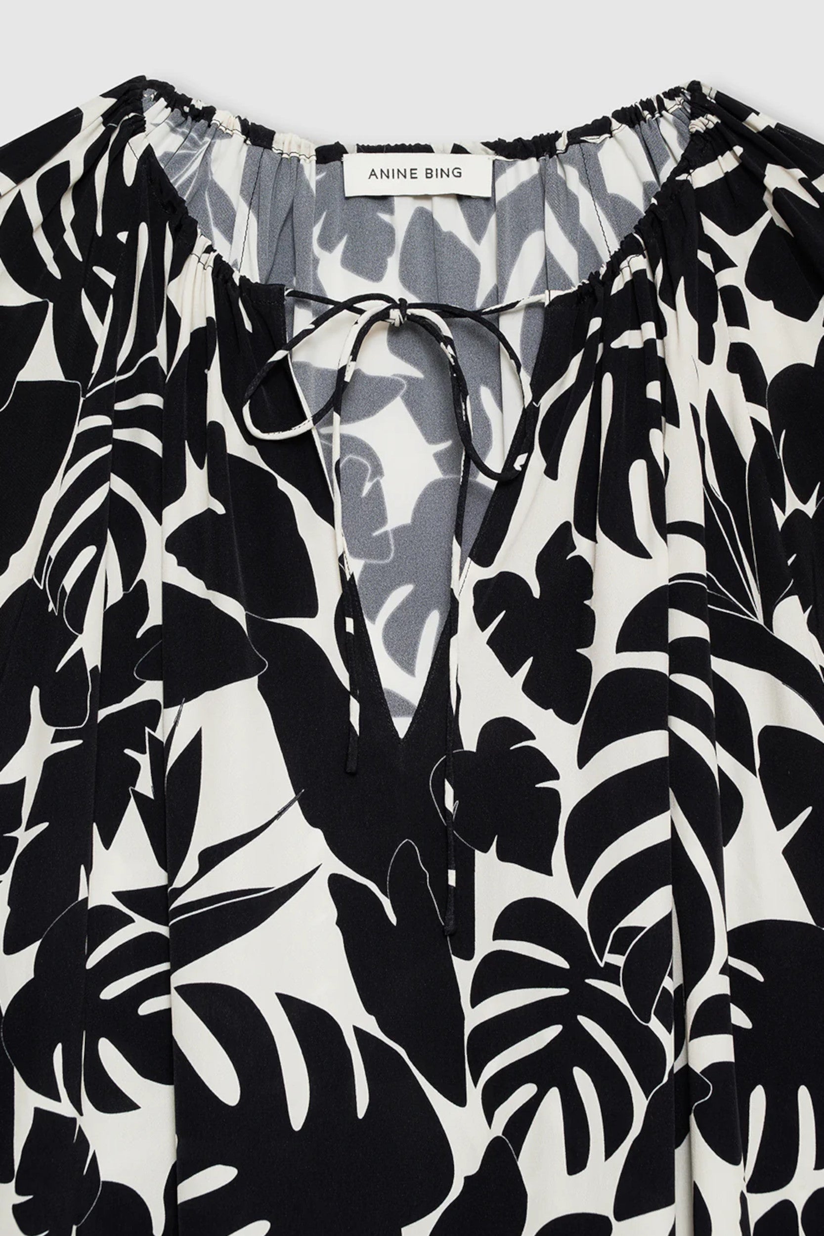 Lolita Dress Black Bird of Paradise