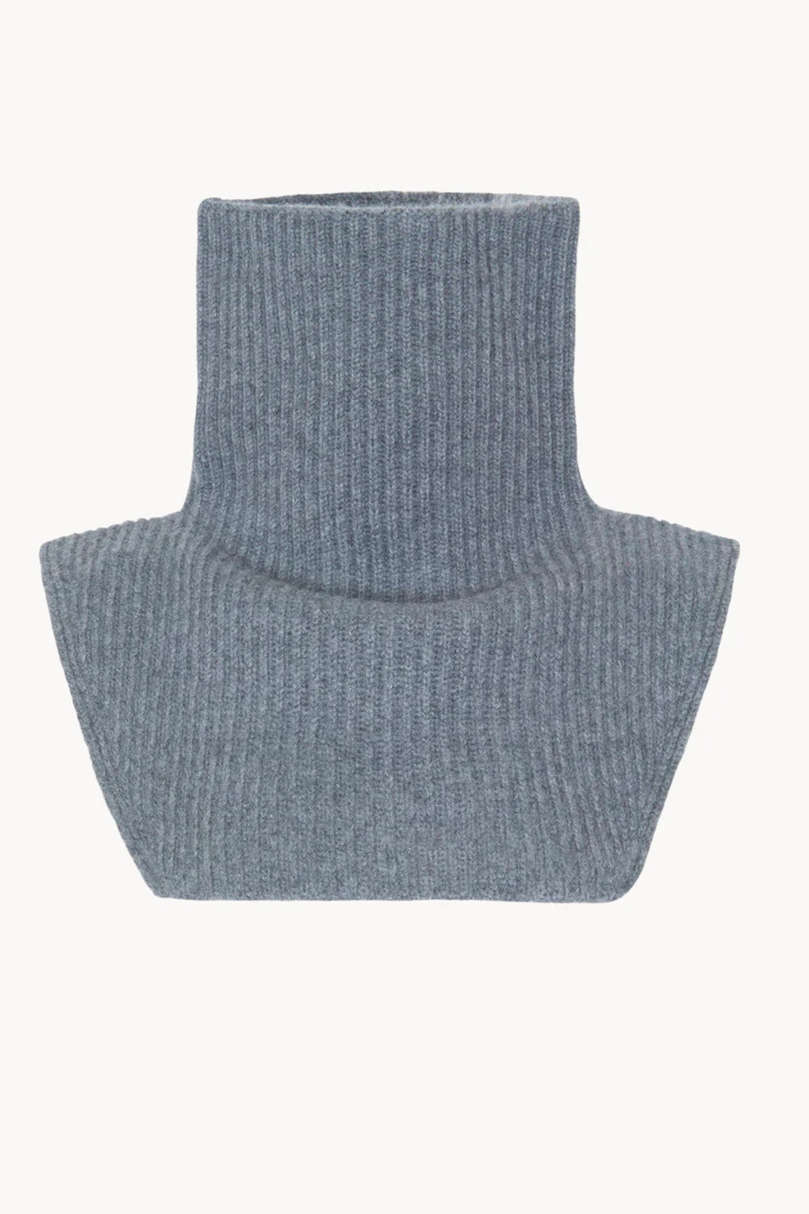 Keelin Snood Flannel