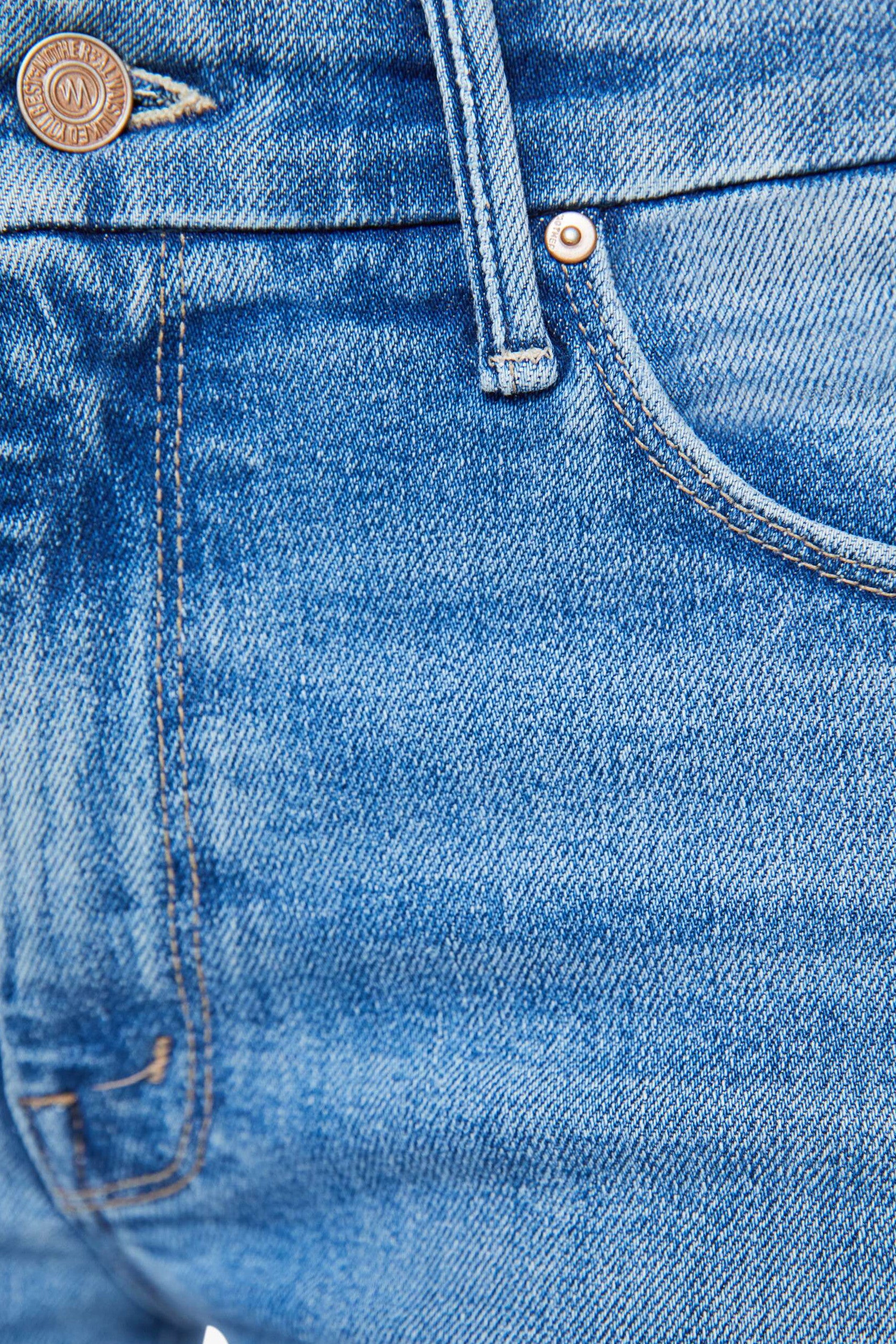 The Roller Fray Jeans Fan Favorite