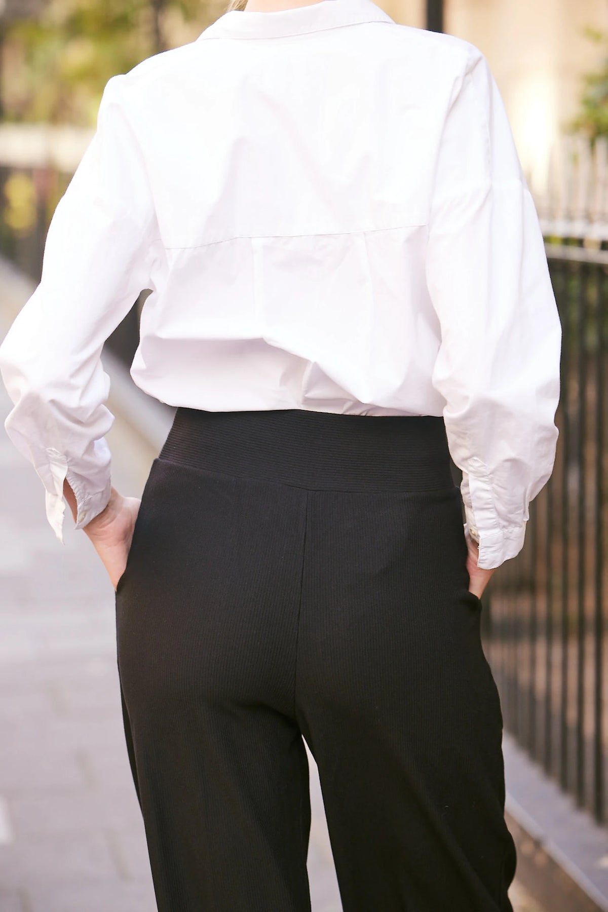 Madeleine Pantalon Noir Flair, vue 6