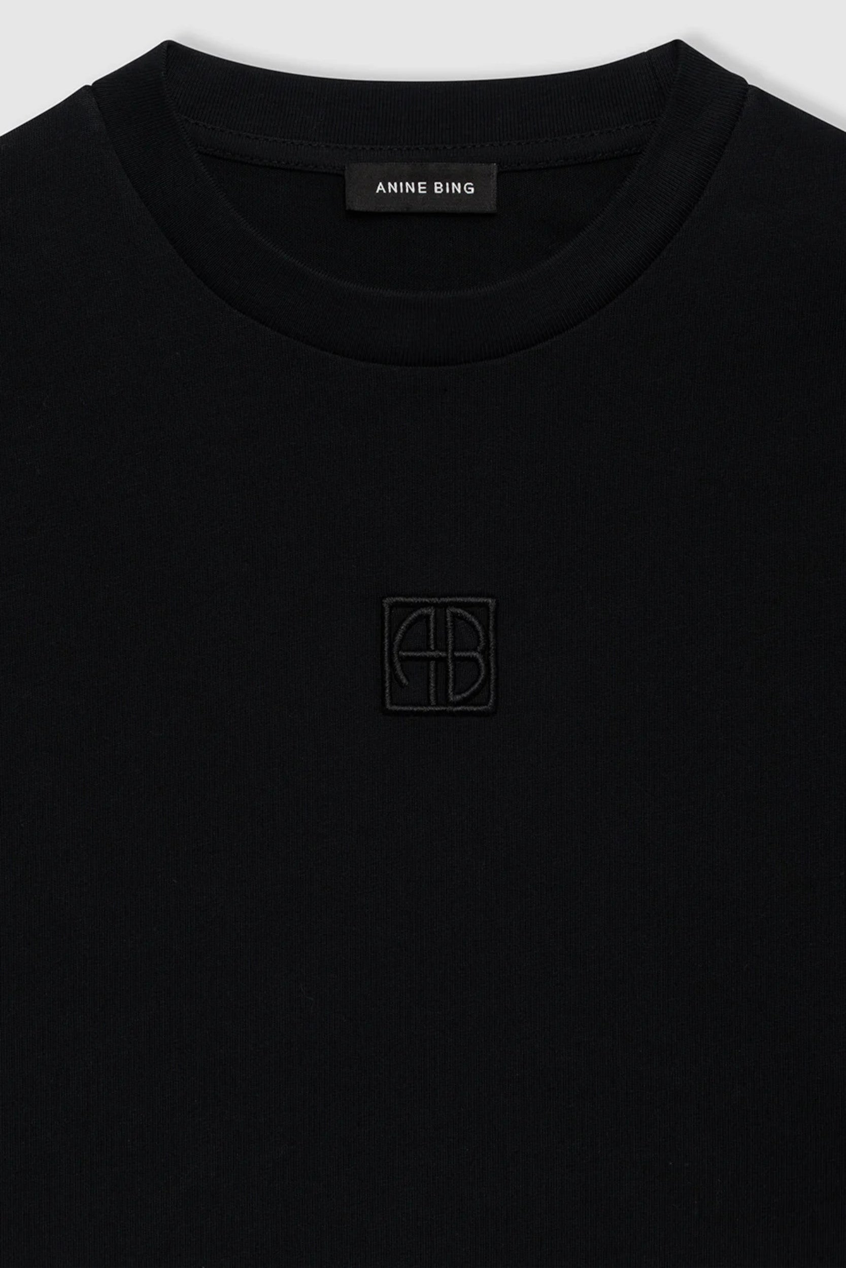 Myers Cropped T-Shirt Black