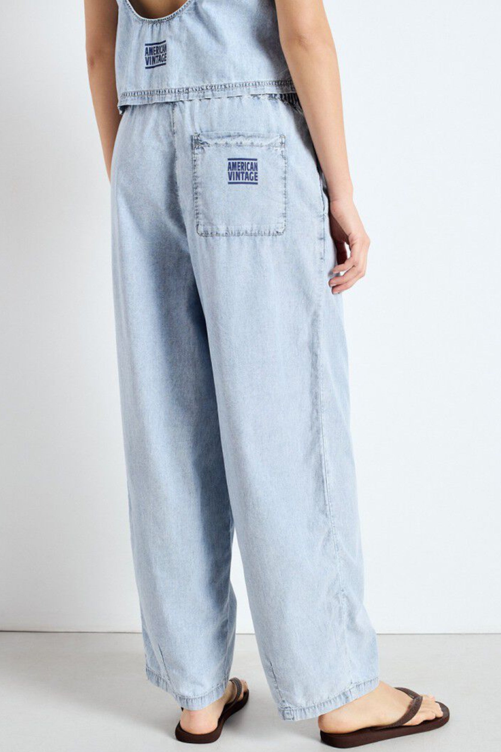 PAY10BE26 Jogging Blue Snow