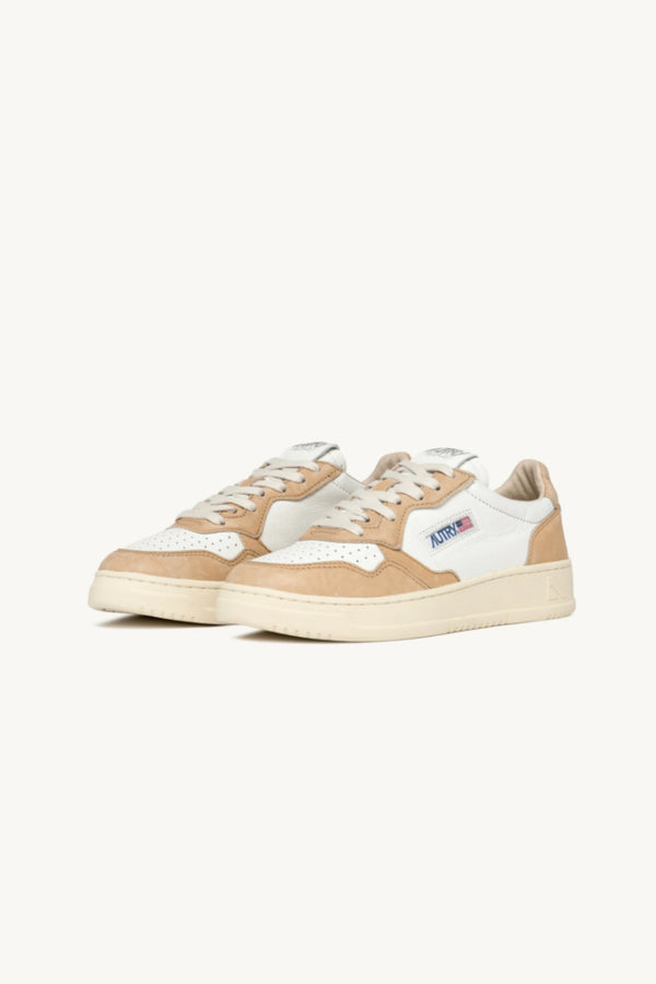 Medalist Low Goat Sneakers White Caramel
