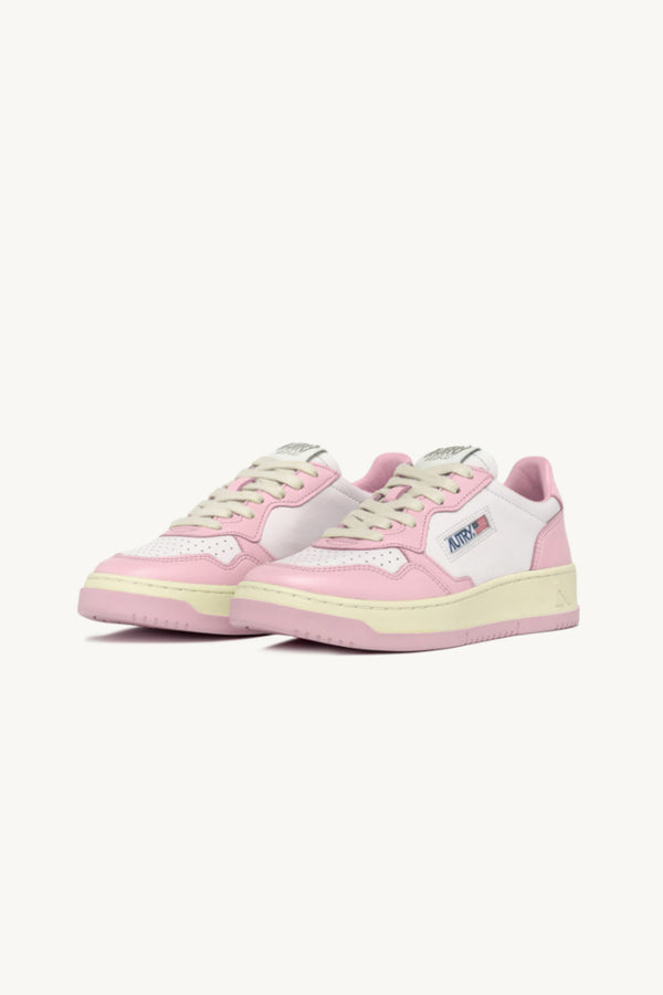 Medalist Low Goat Sneakers White Pink