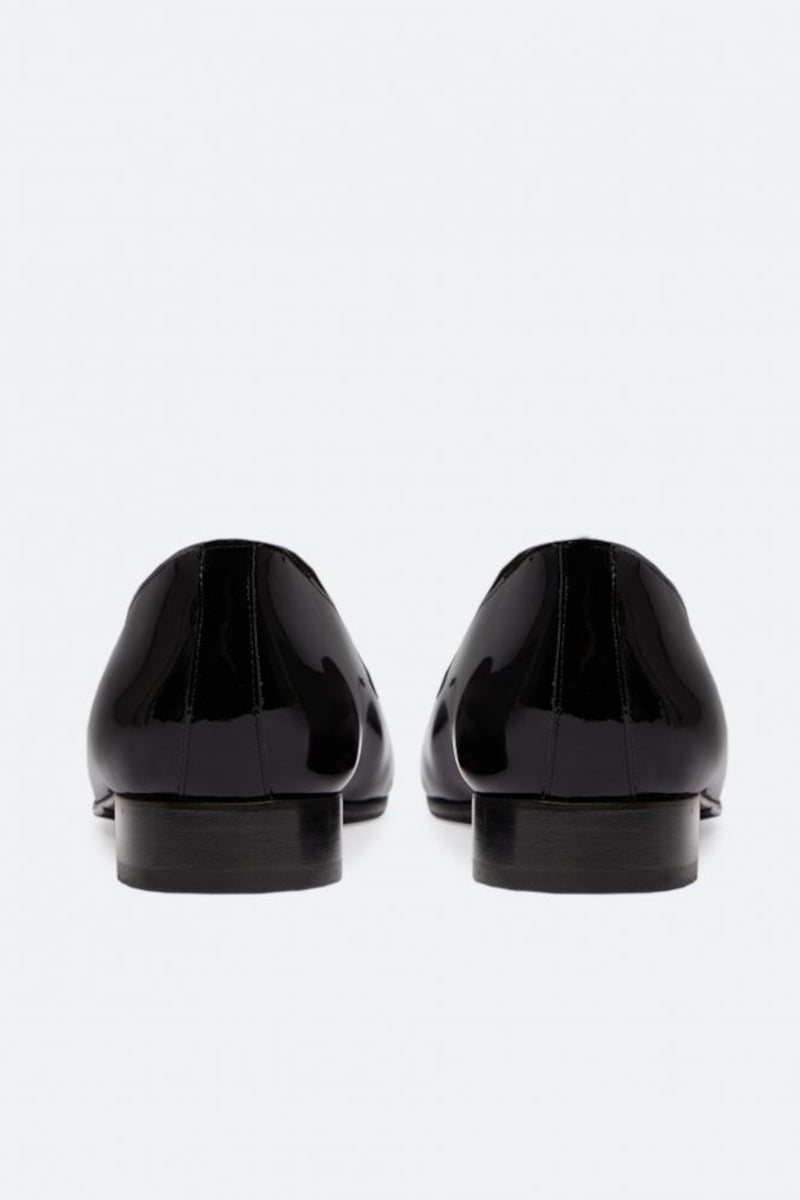 2100 Patent Leather Shoes Black