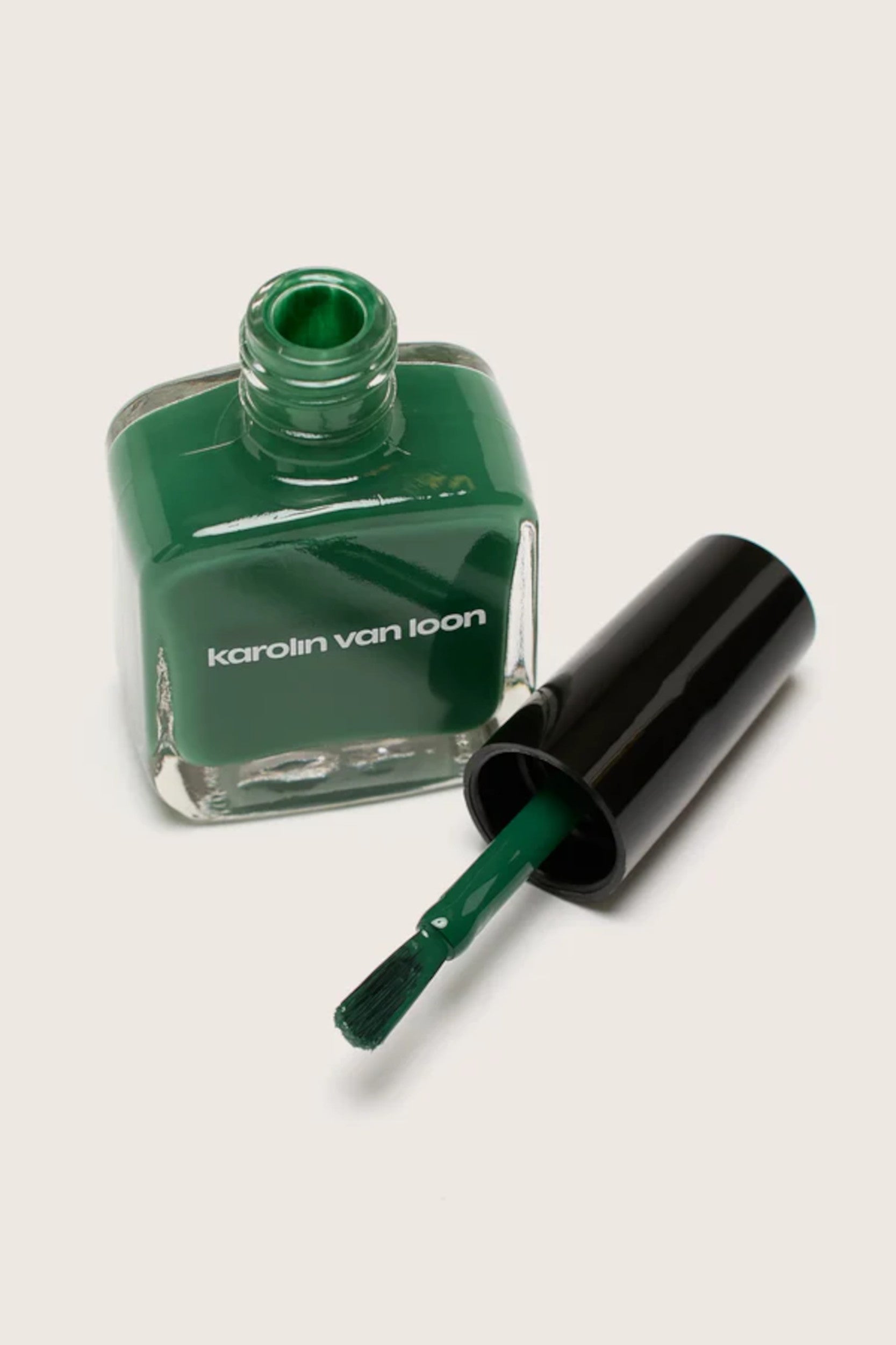32 Nail Polish Sweden Green