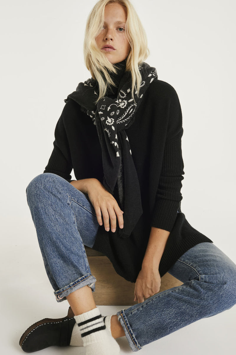 Kujten Tali Sweater Black