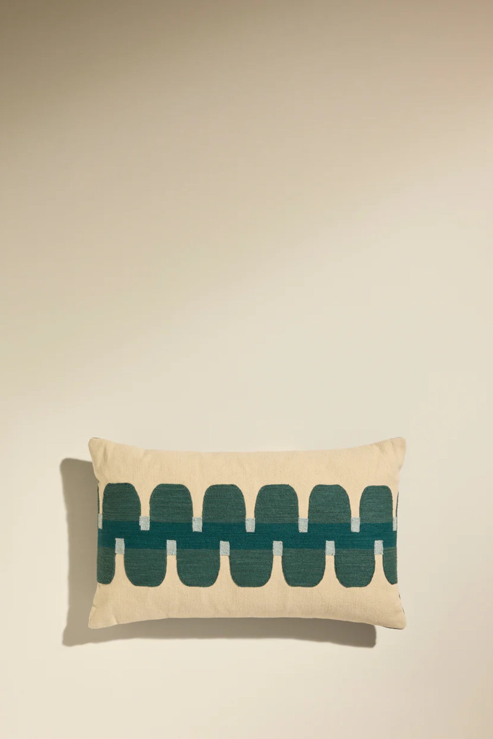 Cadence Cushion Blue Sarah