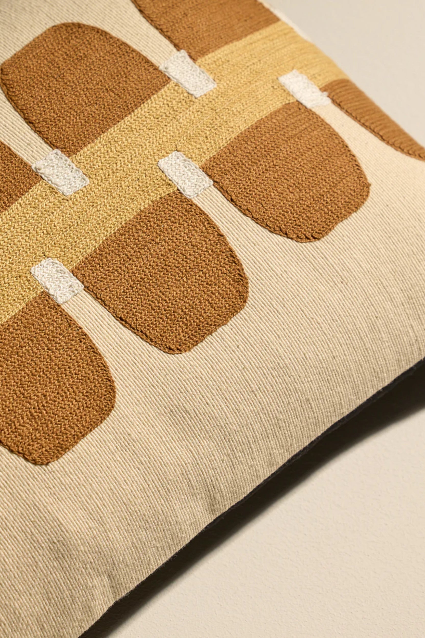 Cadence Cushion Havane