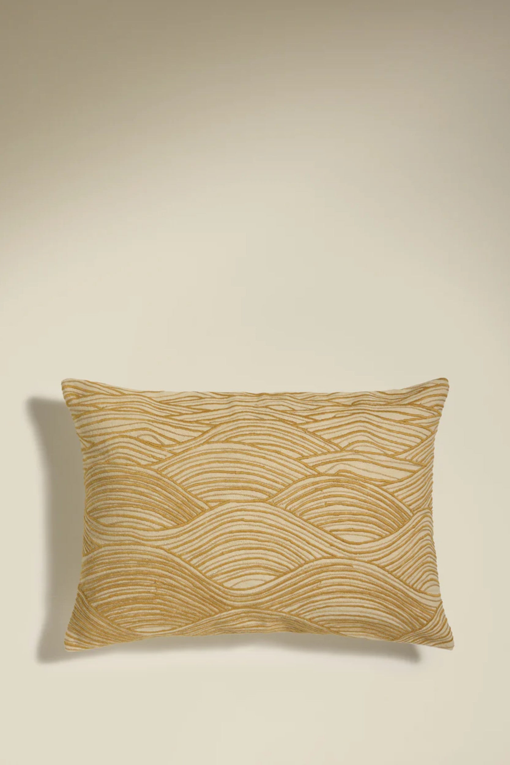 Houle Cushion Ocre