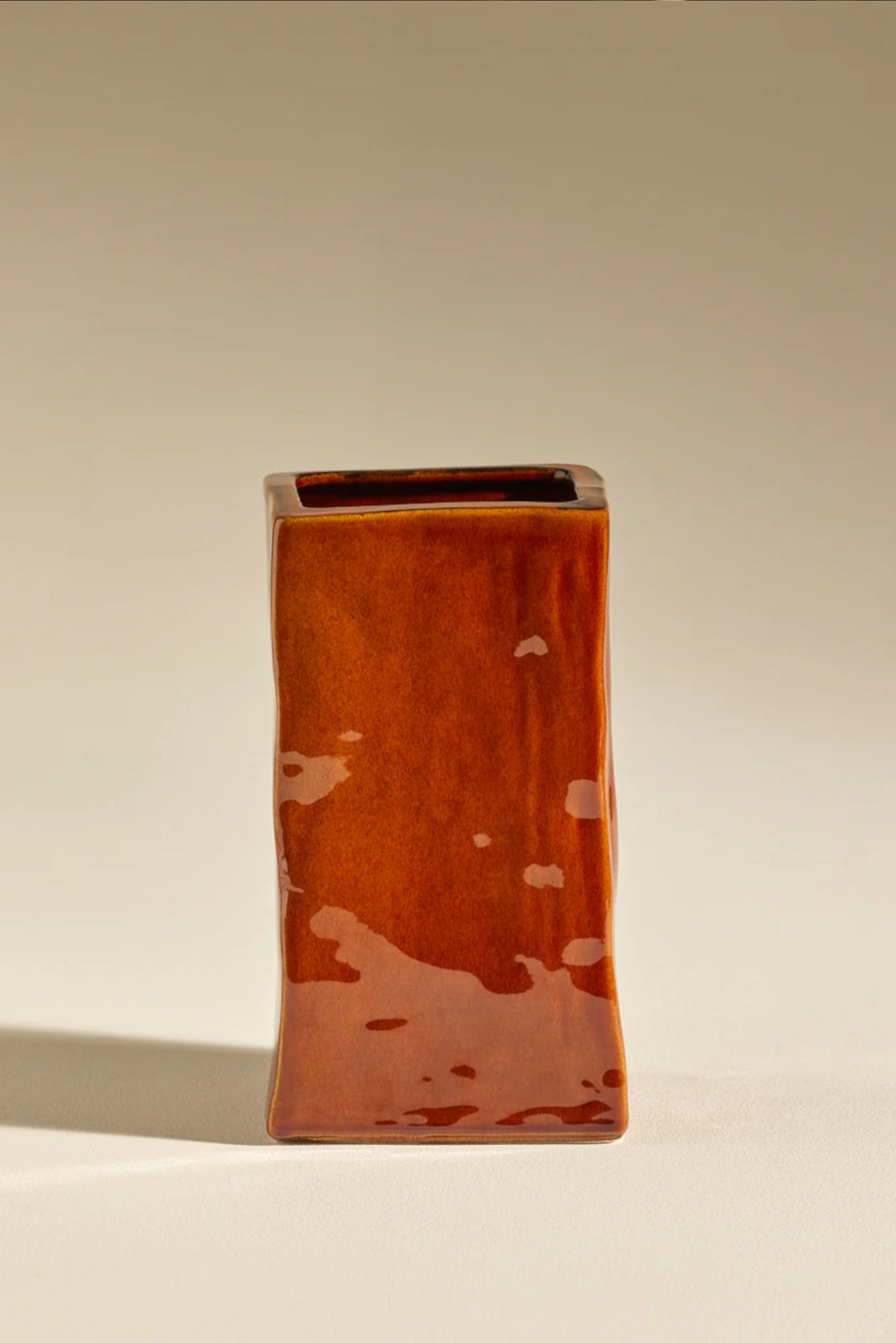 Nomad Vase Hazelnut