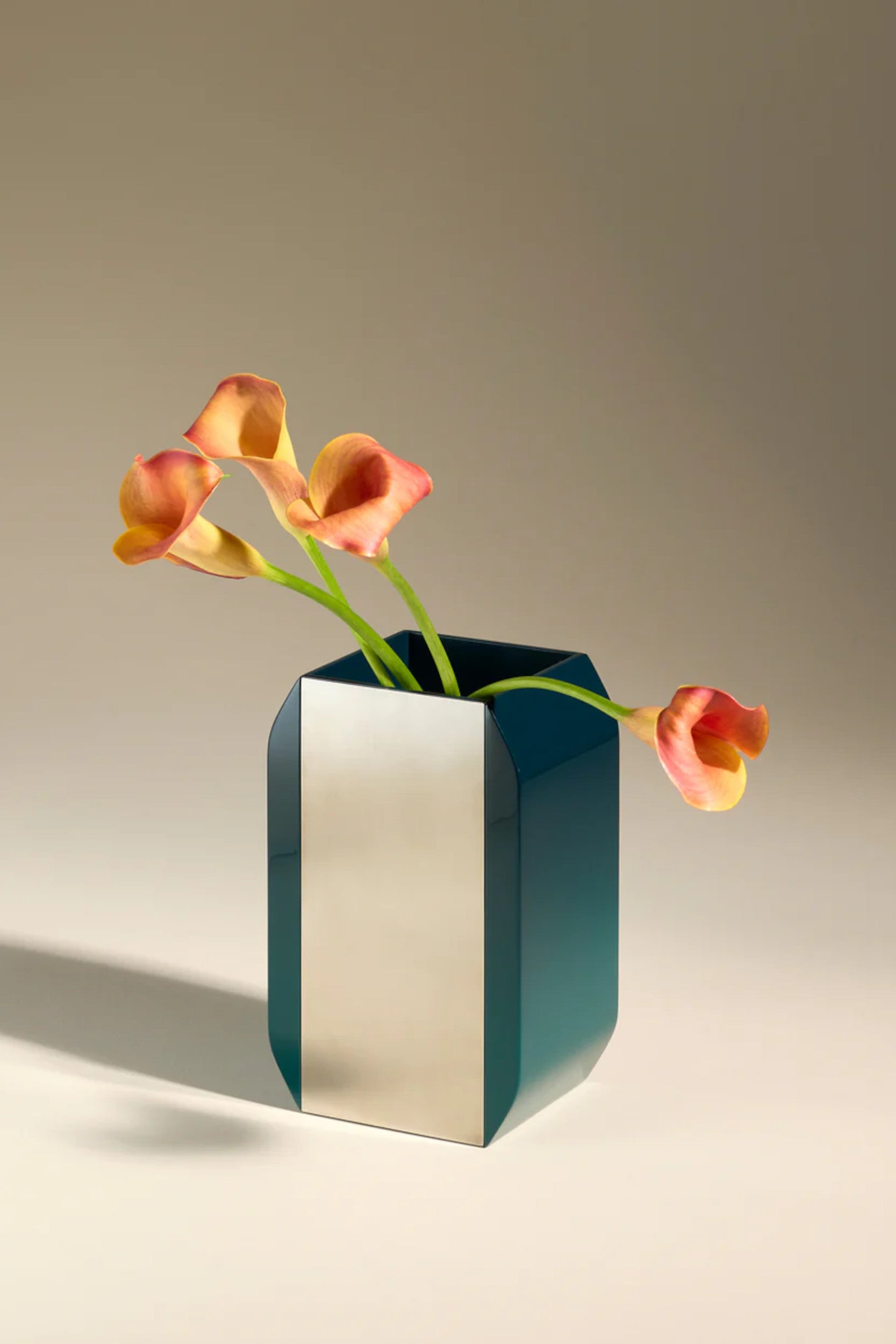 Oscar Vase Bleu Sarah