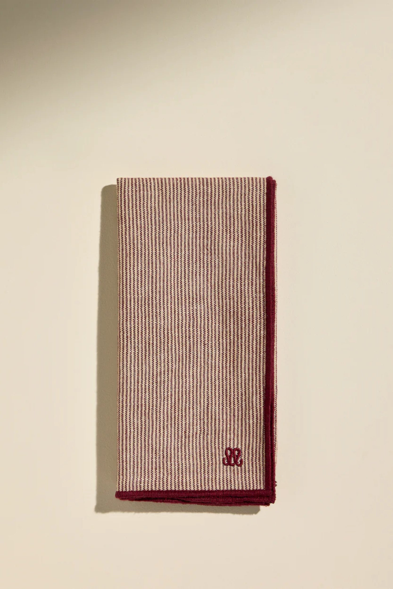 Tempo Napkin Carmin