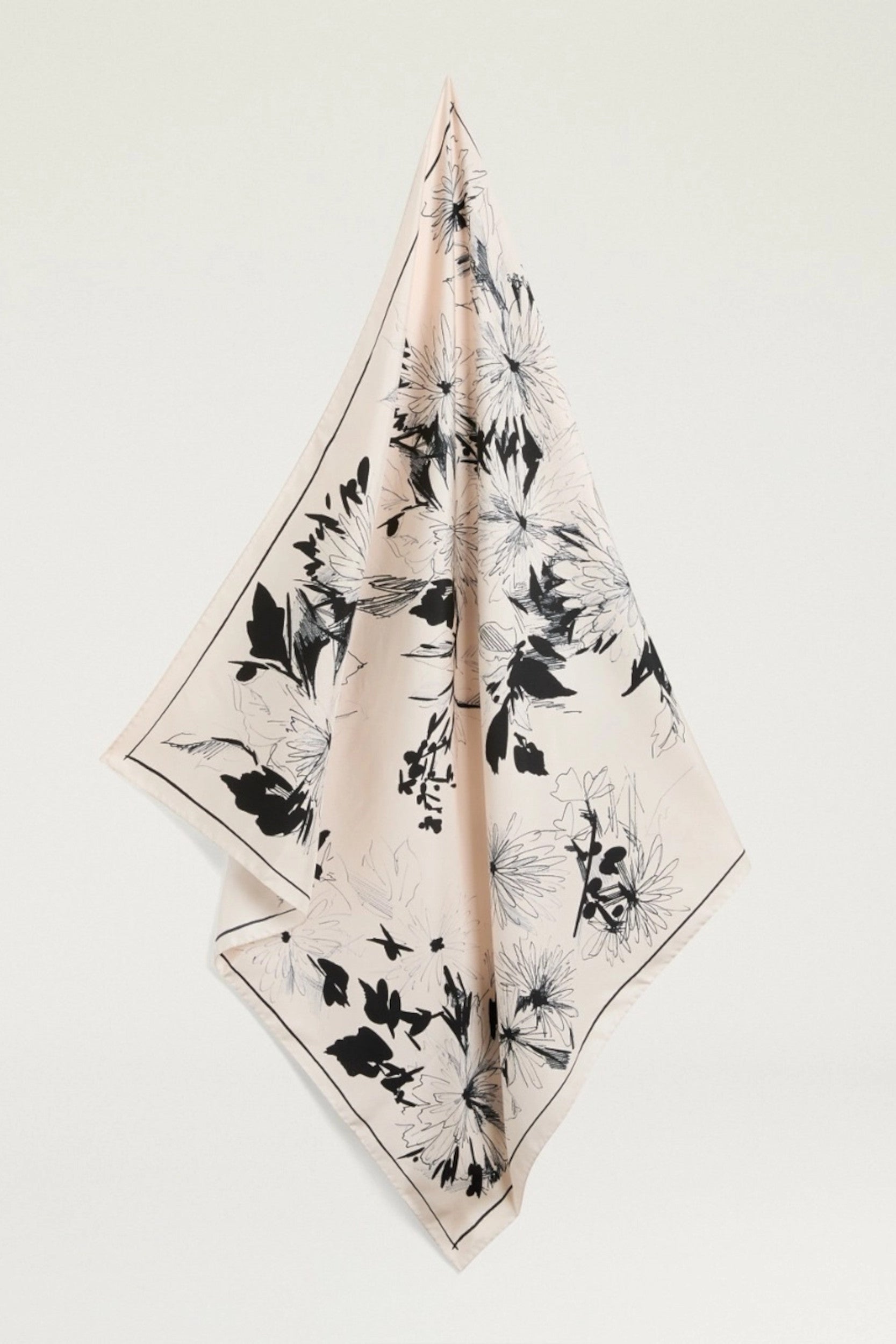 Nipponia Scarf Bianco Nero