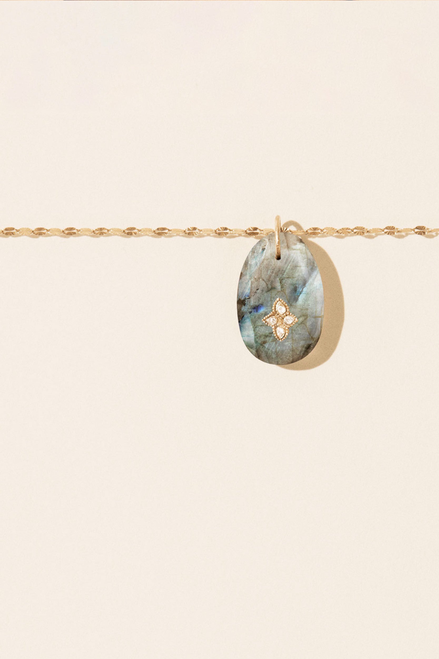 Gaia N°1 Necklace Labradorite
