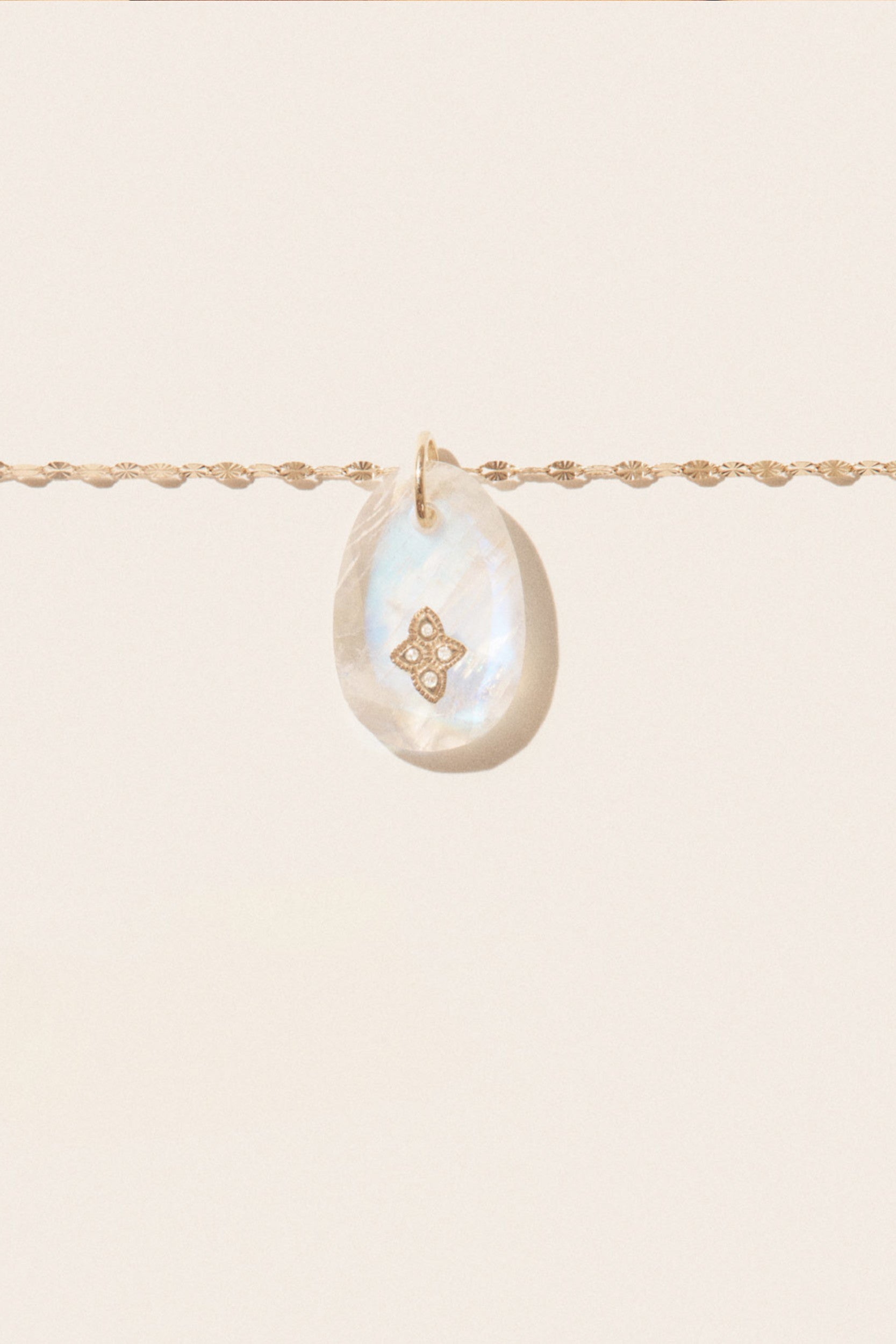 Gaia N°1 Necklace Moonstone