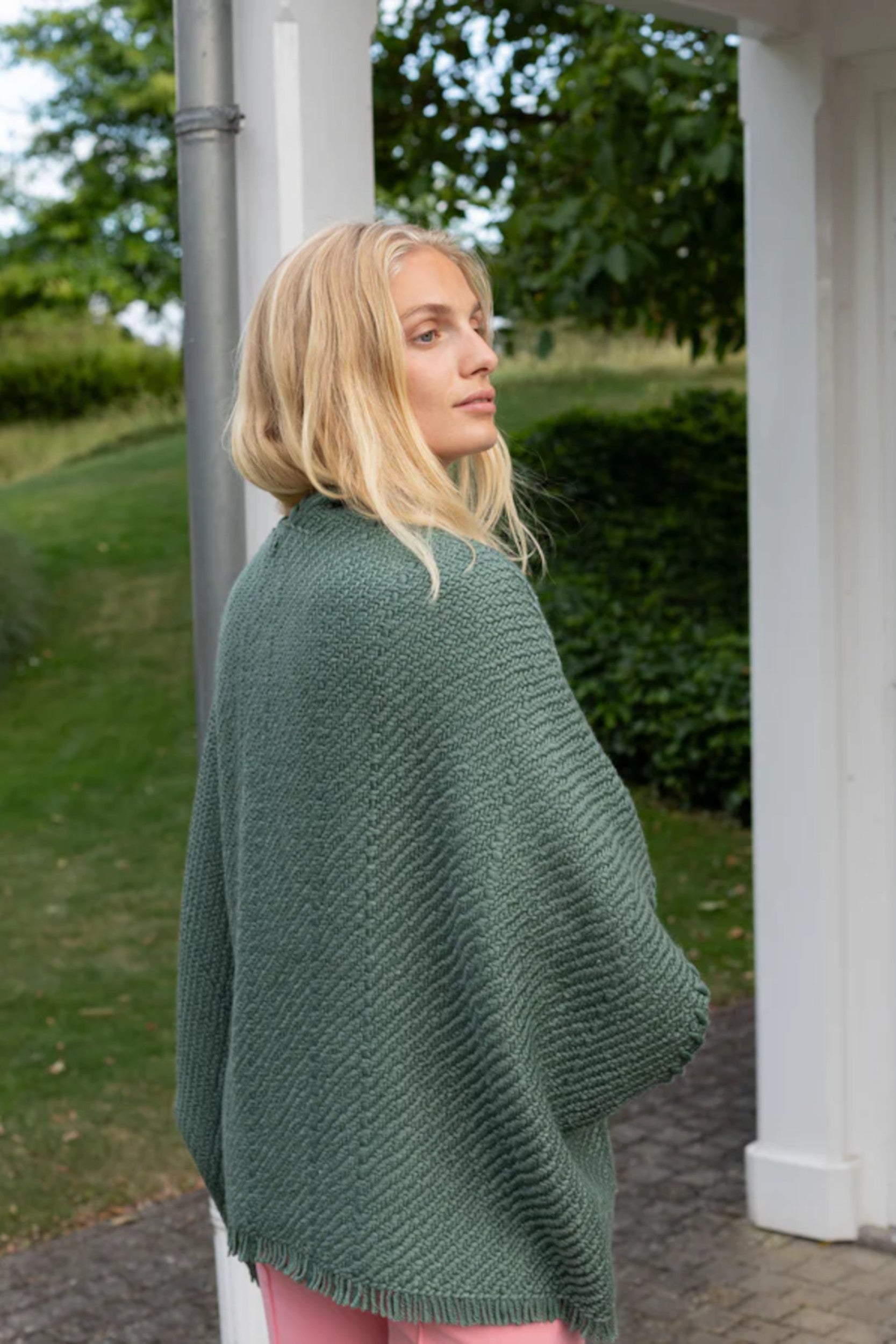 Bella Cardigan Vine