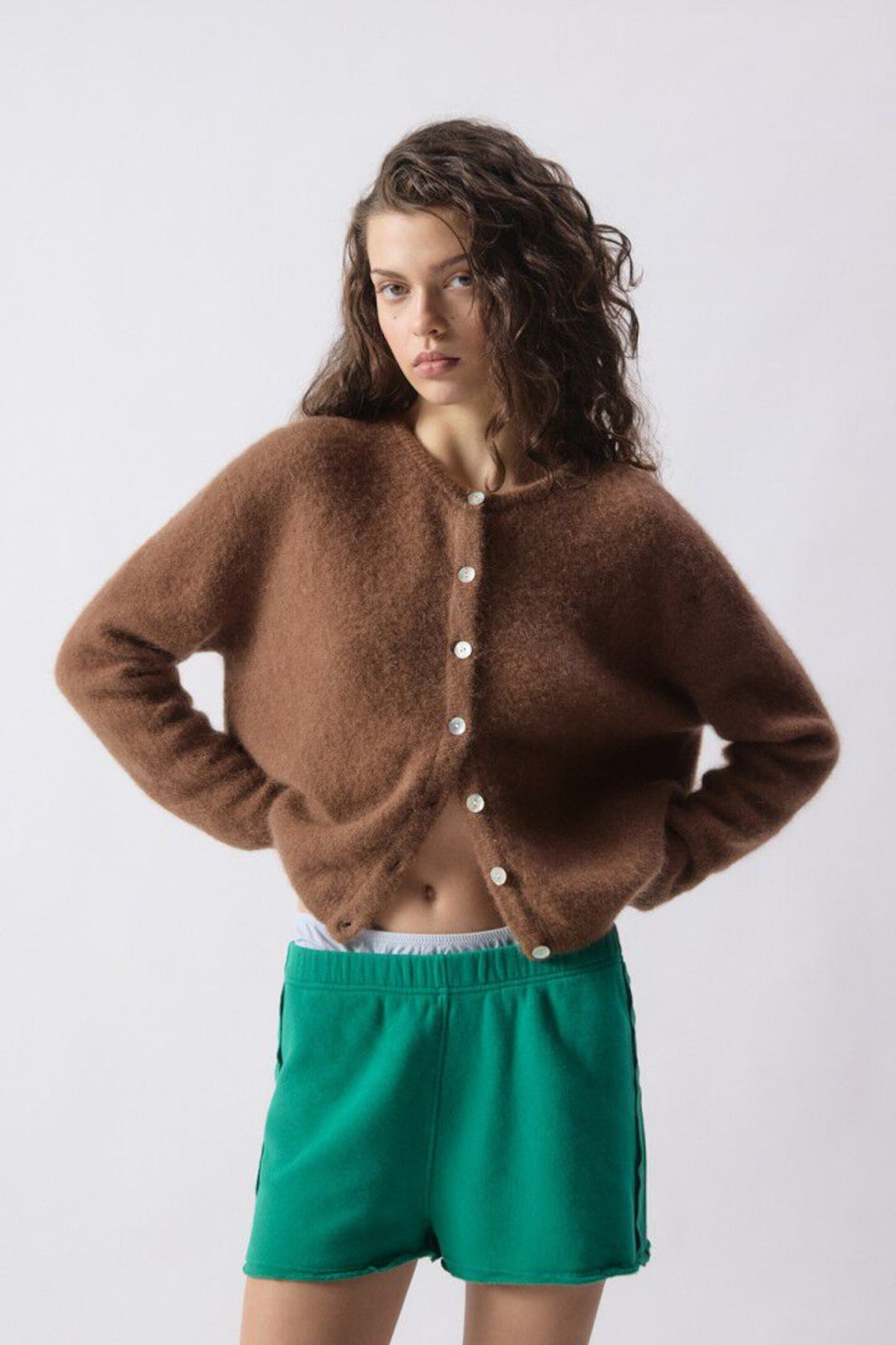 Vito19Eh26 Cardigan Choc Chin