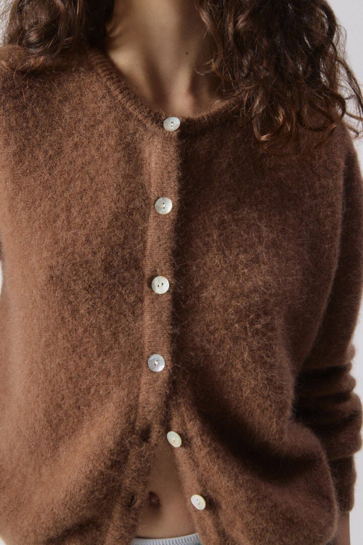 Vito19Eh26 Cardigan Choc Chin