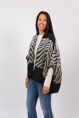 Bella Lose Cardigan Black Sand Beach