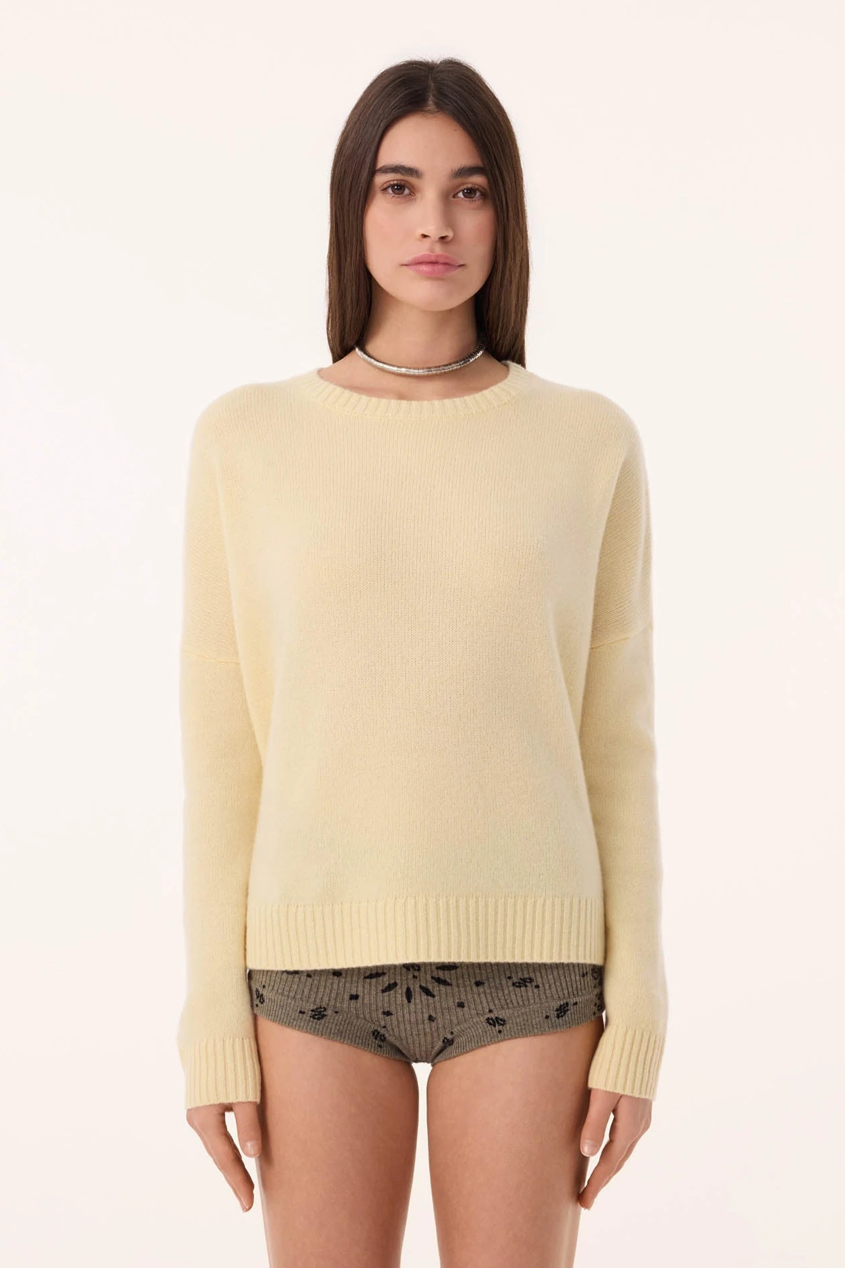 Amelie Pull Anis Kujten, vue 2