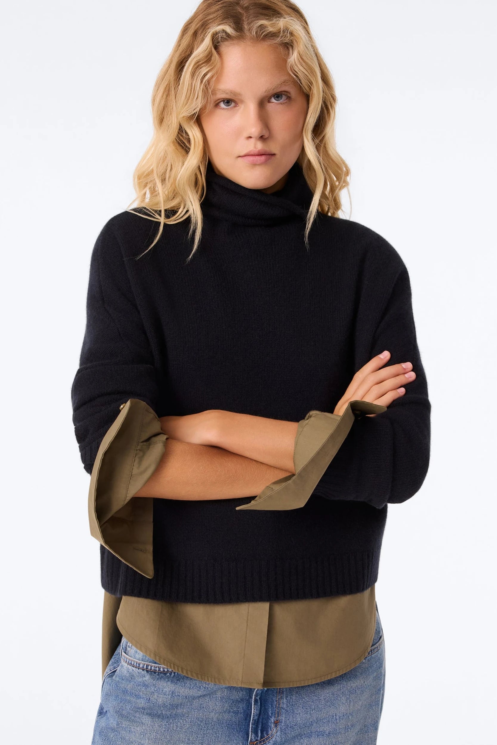 Tila Pull Noir Kujten, vue 1