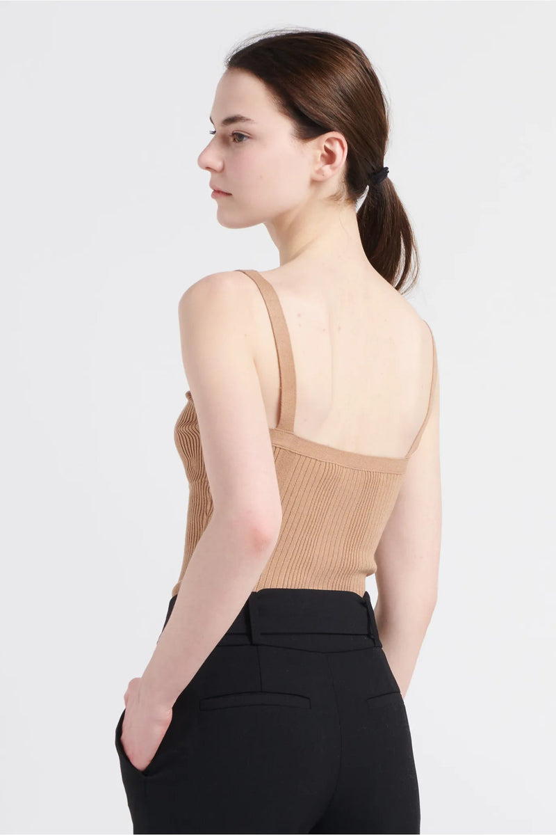 Posala Top Camel