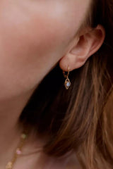 Carrie Earring Blue Crystal Gold