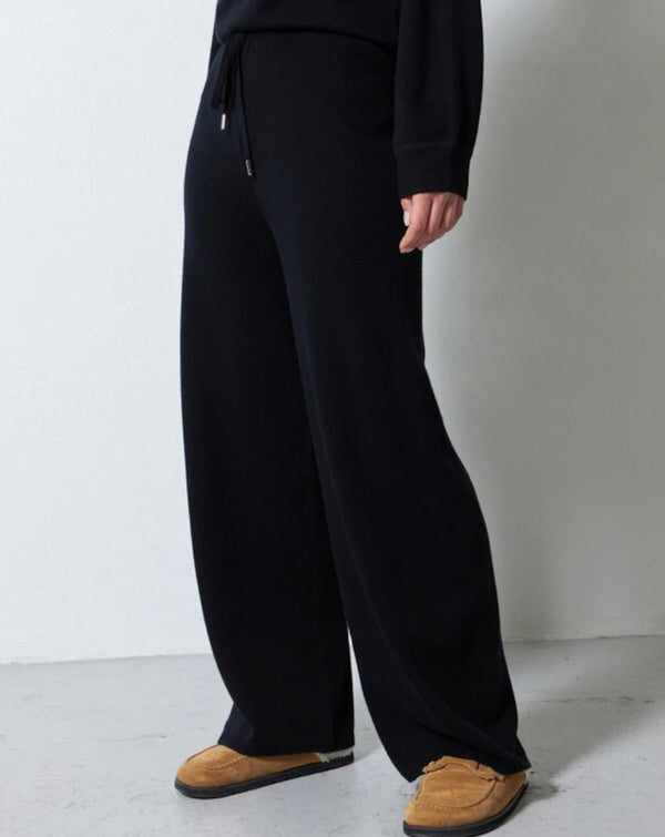 Lsyna Pants Black