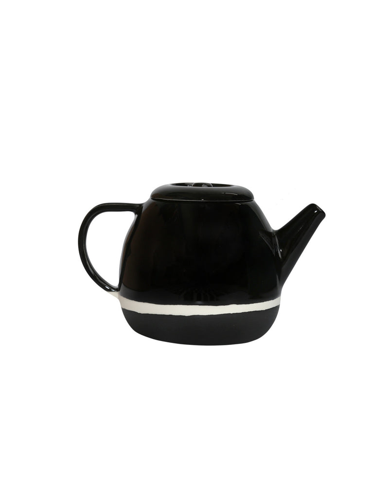 Sicilia Teapot Black Radish
